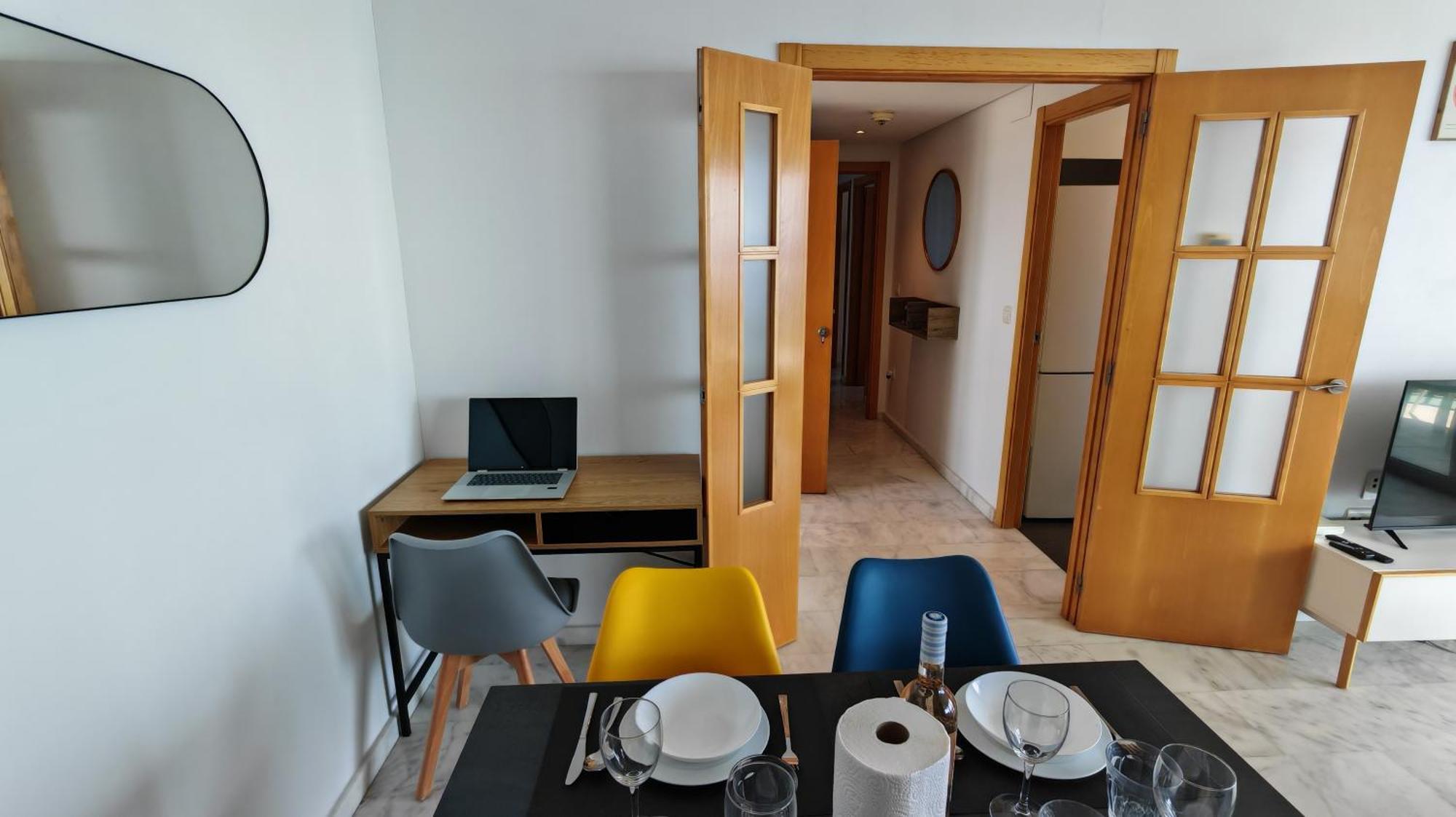 Benidorm High Rise Apartments - Sea Views - Torre Lugano Exterior photo
